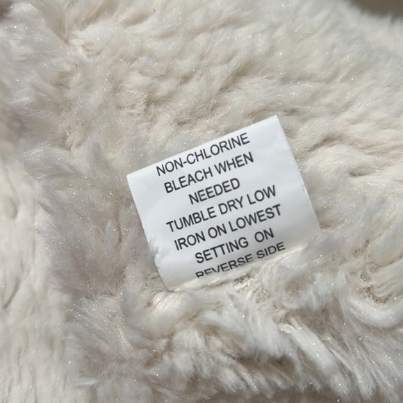 WESTBOUND WOMENS REVERSIBLE FAUX FUR SHERPA JACKET VEST SIZE 3X NWT - Picture 11 of 11